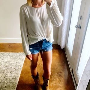 ✨Lush Open Back Ivory Blouse